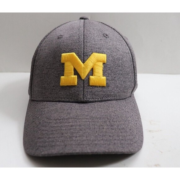Michigan‎ Wolverines Blue Snapback Adjustable Hat Cap Fan Favorite - Picture 1 of 6